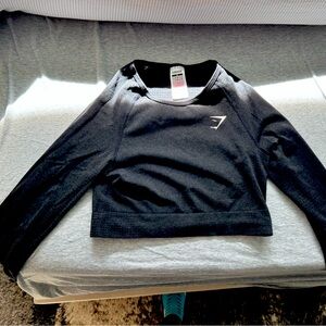 Gymshark dark grey crop